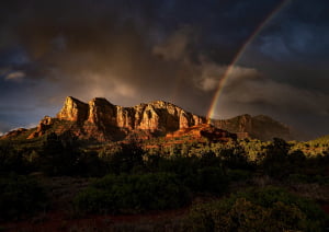 Гроза над красными скалами Седоны